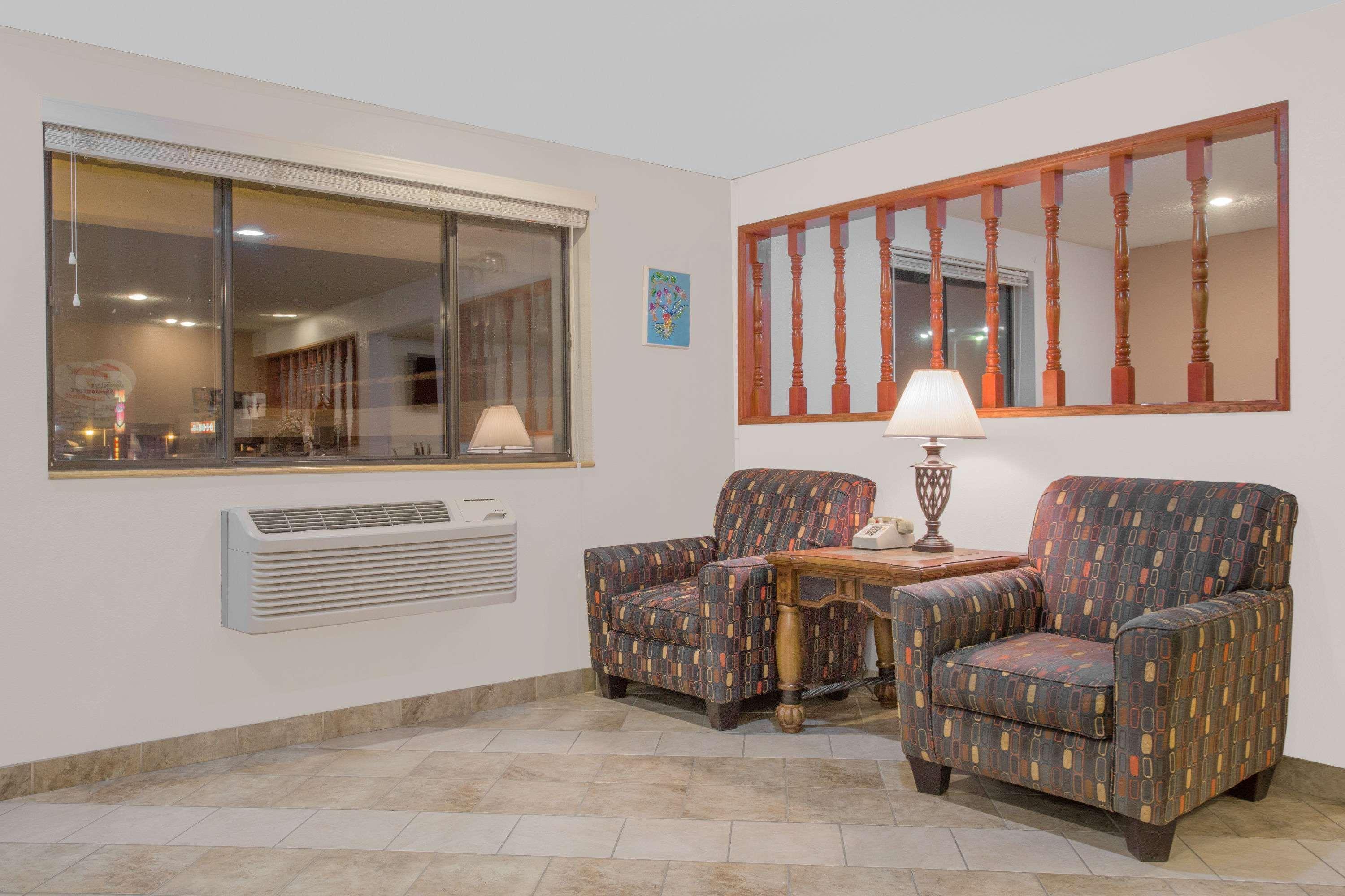 Hotel Super 8 By Wyndham Nv